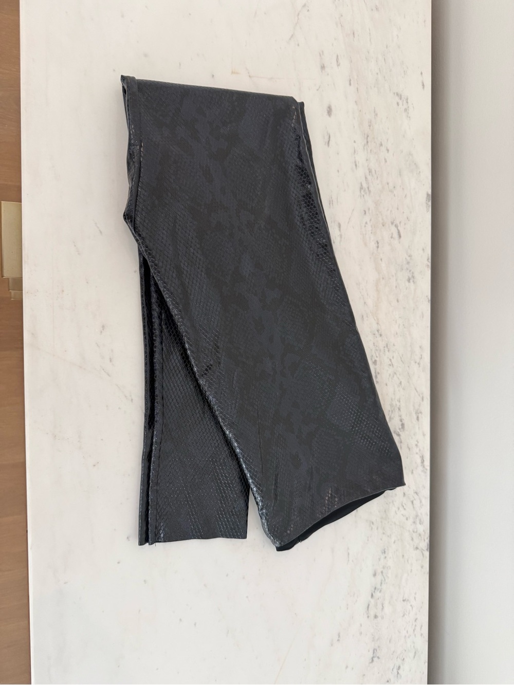 Commando Black Faux Snakeskin Leggings